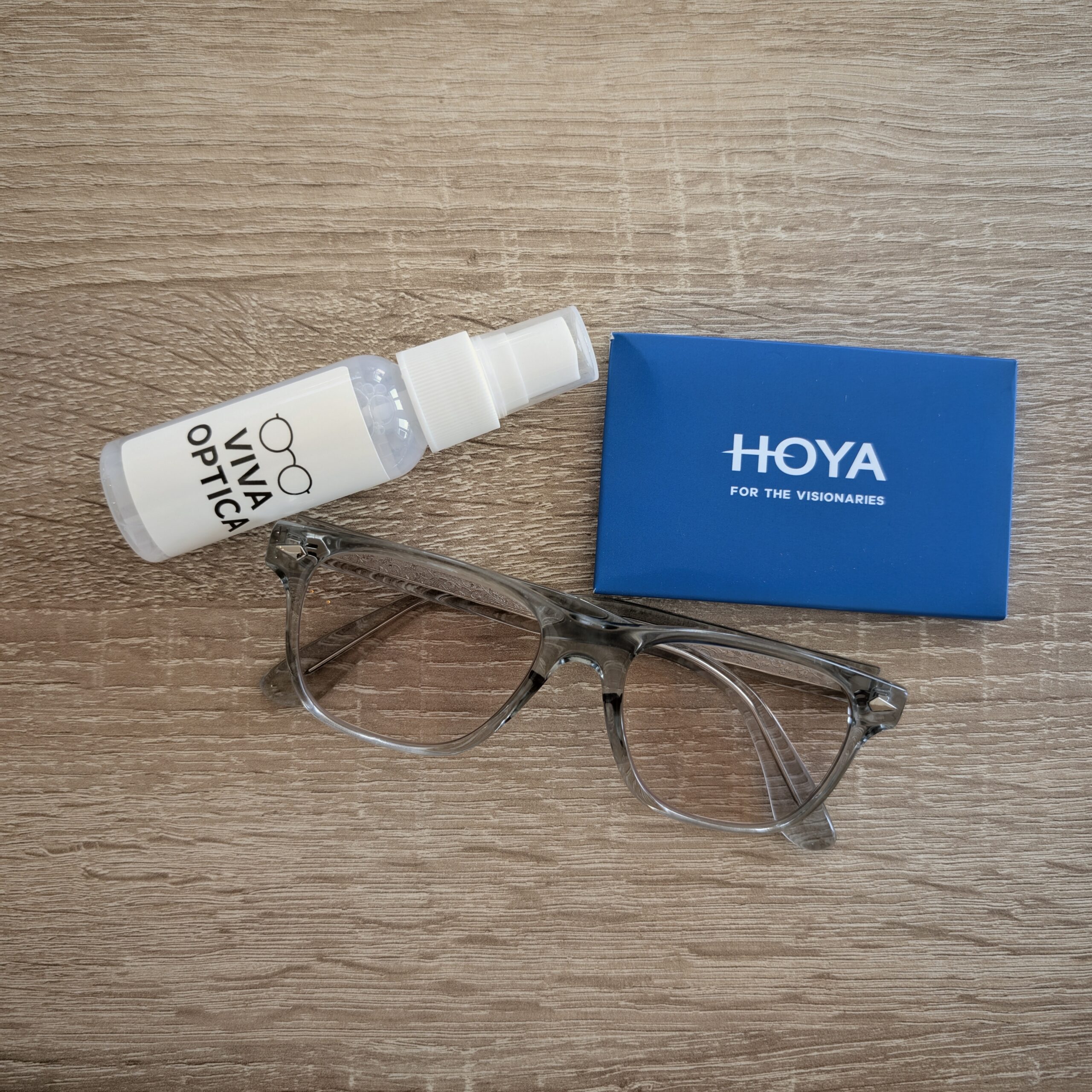 Jak dbać o okulary? 5 nawyków, którymi niszczysz swoje szkła